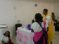 /album/cha-de-maes-renascer-candeias-fotos/foto0244-jpg1/